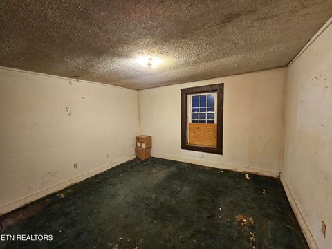 Tiny photo for 2400 Center Ave, Knoxville, TN 37915 (MLS # 1325346)