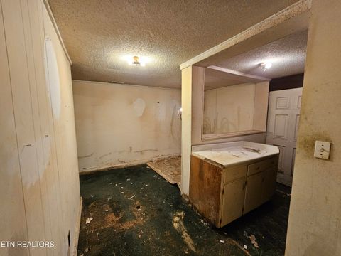 Tiny photo for 2400 Center Ave, Knoxville, TN 37915 (MLS # 1325346)