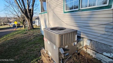 Tiny photo for 2400 Center Ave, Knoxville, TN 37915 (MLS # 1325346)