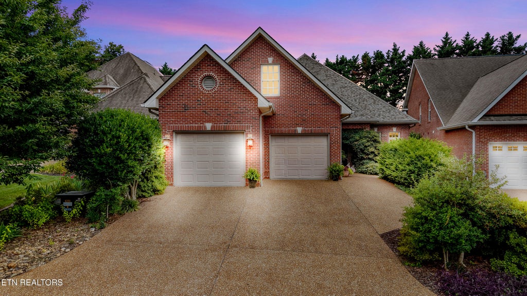 Photo of 233 Savannah Park Drive, Maryville, TN 37803 (MLS # 1347904)