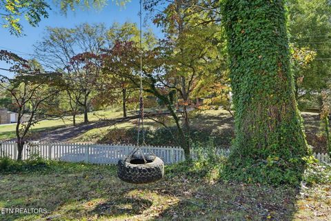 Tiny photo for 904 Granville Conner Rd, Powell, TN 37849 (MLS # 1319399)