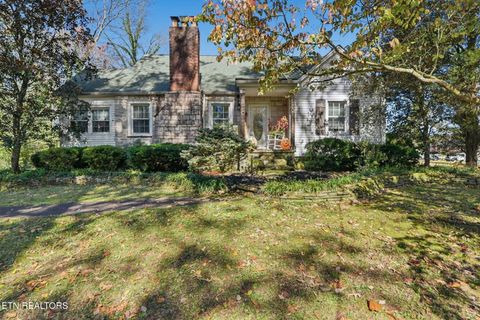 Photo of 904 Granville Conner Rd, Powell, TN 37849 (MLS # 1319399)