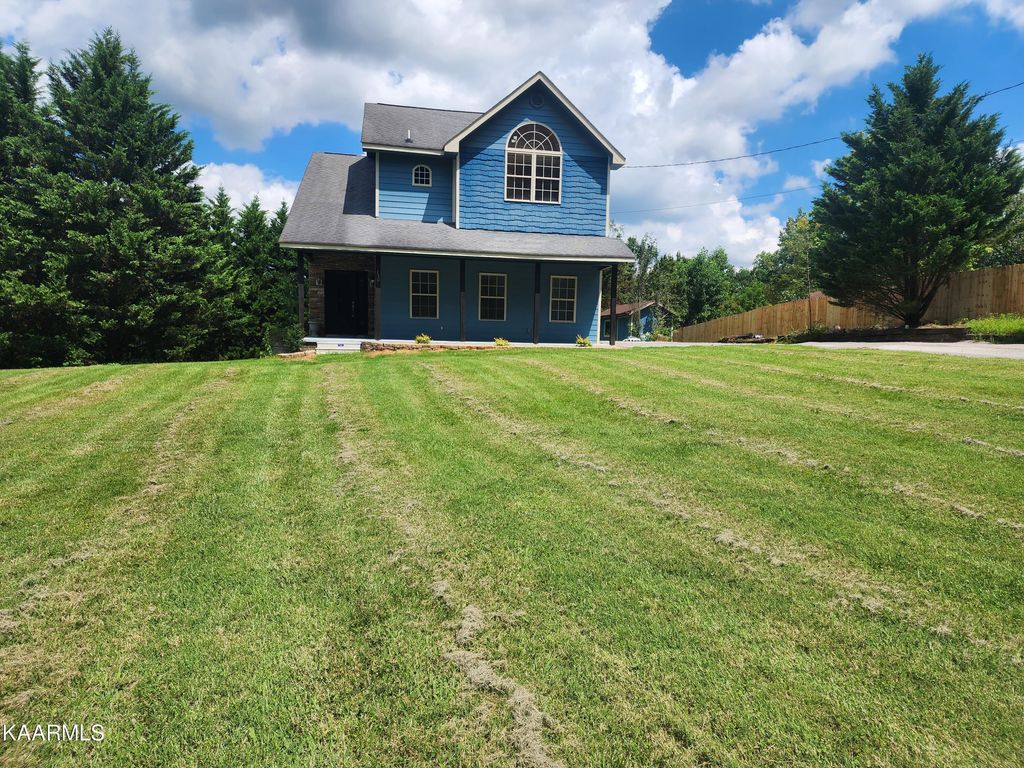 Photo of 133 Whittaker Rd, Strawberry Plains, TN 37871 (MLS # 1236807)