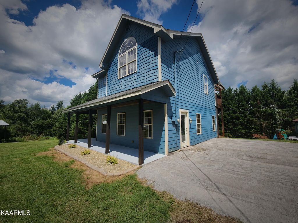 Photo of 133 Whittaker Rd, Strawberry Plains, TN 37871 (MLS # 1236807)