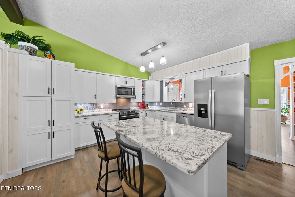 Photo of 156 Dovenshire Drive, Fairfield Glade, TN 38558 (MLS # 1336481)