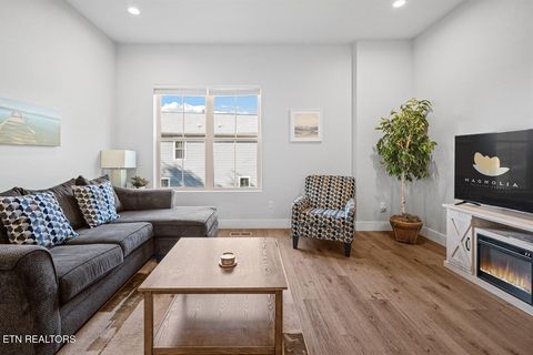 Tiny photo for 1103 Sanctuary Shores Way, Sevierville, TN 37876 (MLS # 1332093)