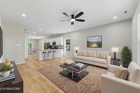 Tiny photo for 218 Morris St, Harriman, TN 37748 (MLS # 1317456)