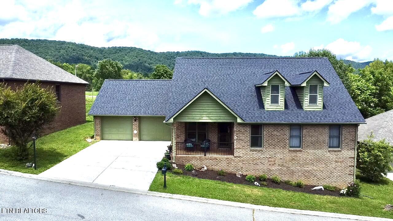135 Whisper Creek Rd