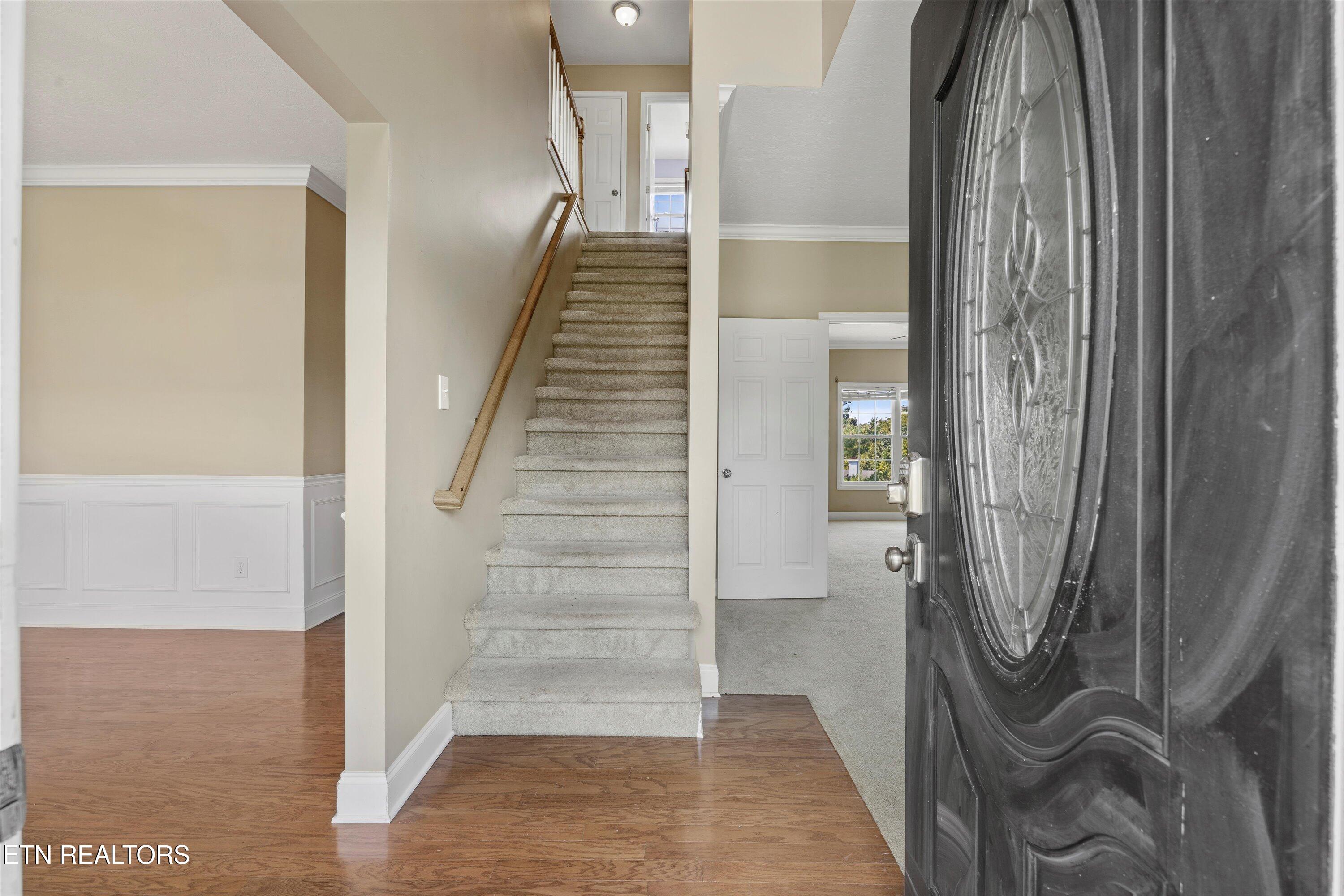 8707 Hollingsfield Drive