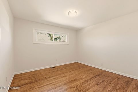 Tiny photo for 1417 SW Audena Lane, Knoxville, TN 37919 (MLS # 1332557)