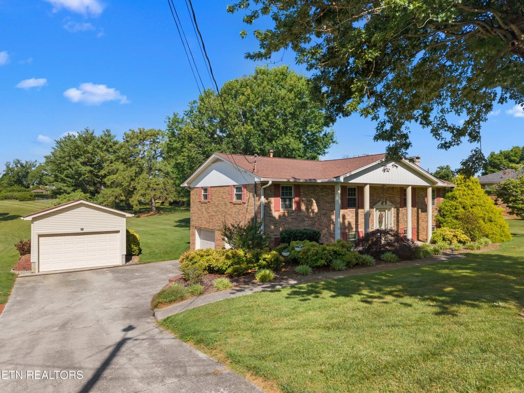 Photo of 4590 Brockland Drive, Morristown, TN 37813 (MLS # 1345201)