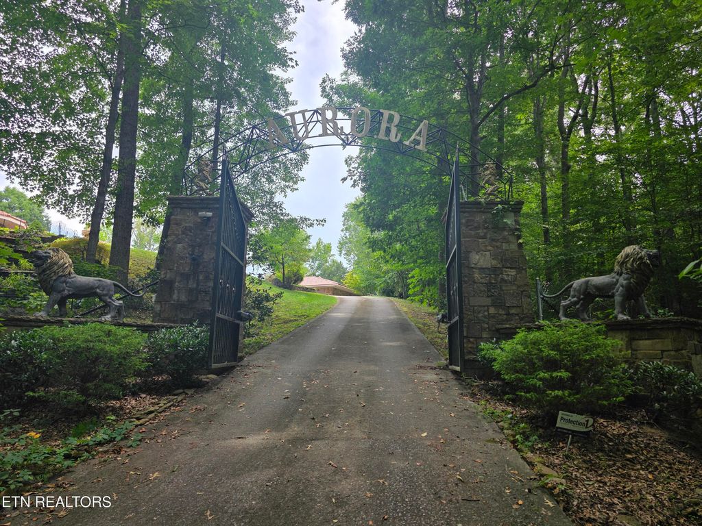 Photo of 574 Bacon Springs Lane, Clinton, TN 37716 (MLS # 1310154)