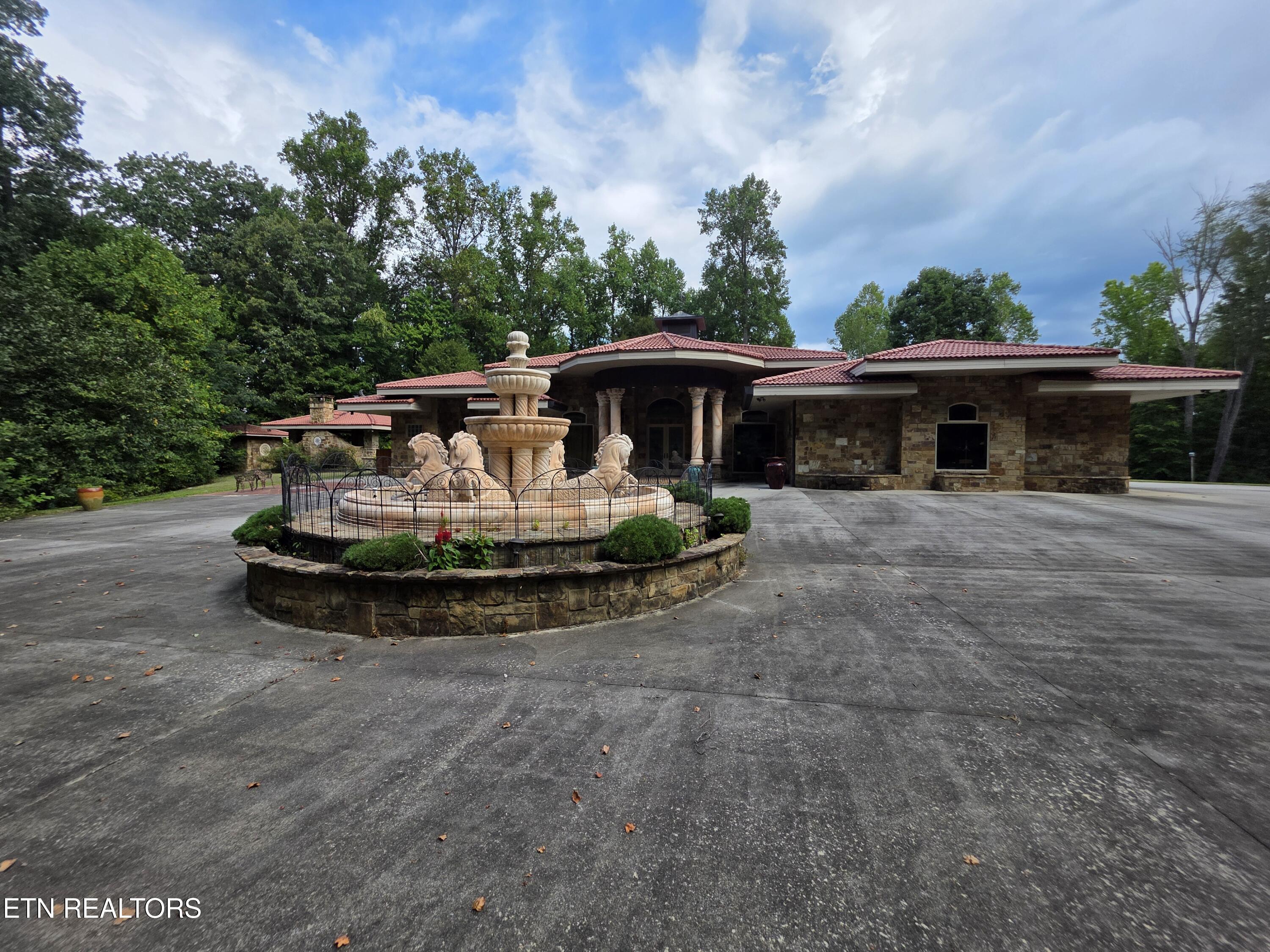 574 Bacon Springs Lane