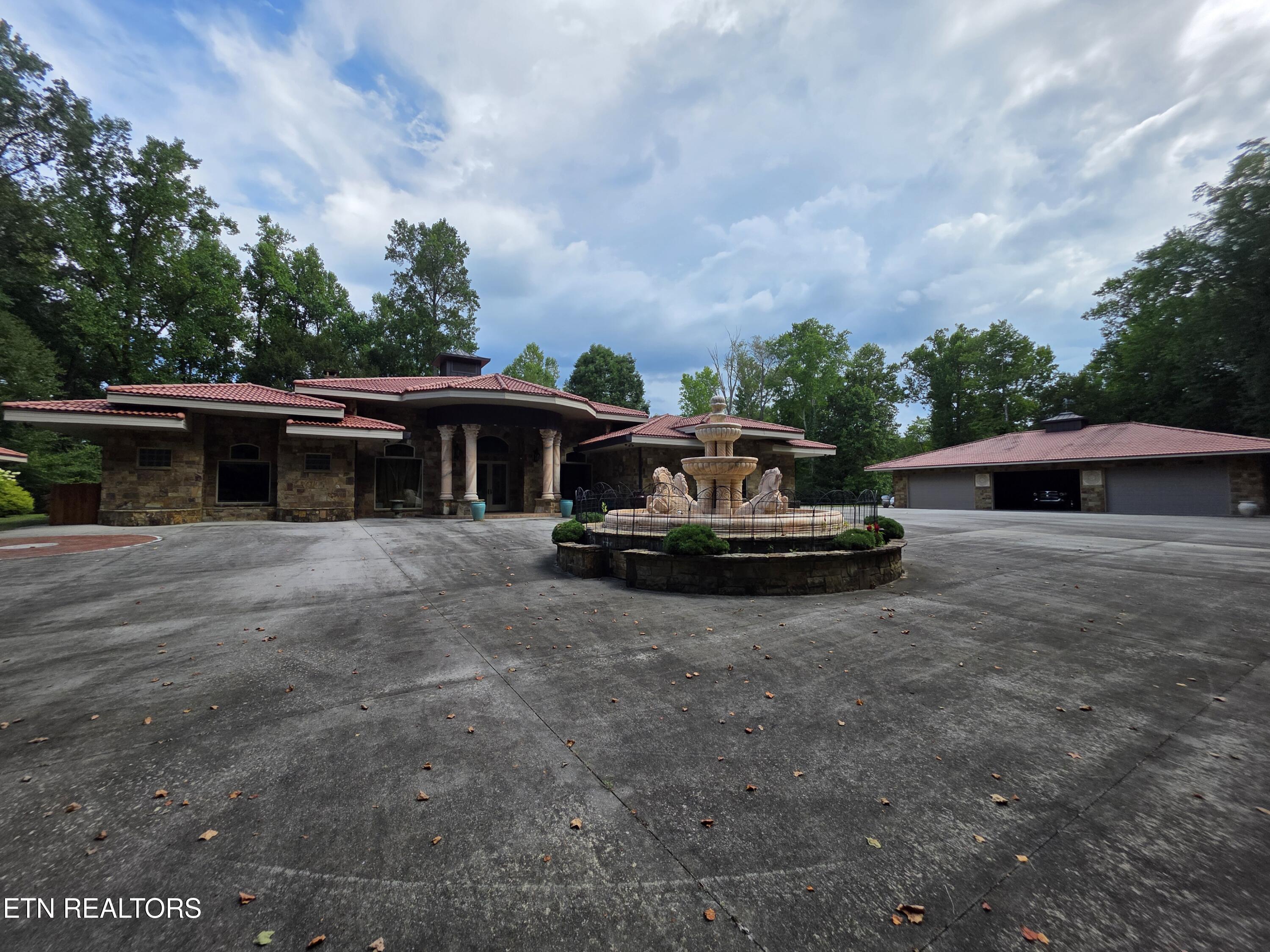 574 Bacon Springs Lane