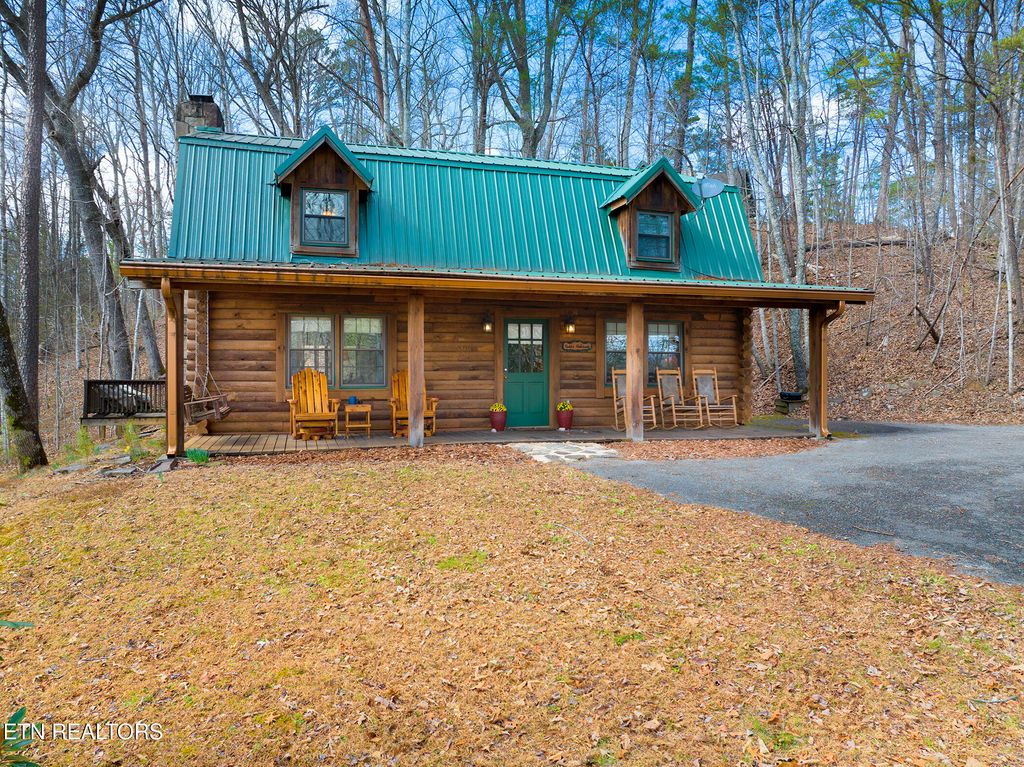 Photo of 1923 Bales Way, Sevierville, TN 37876 (MLS # 1331130)