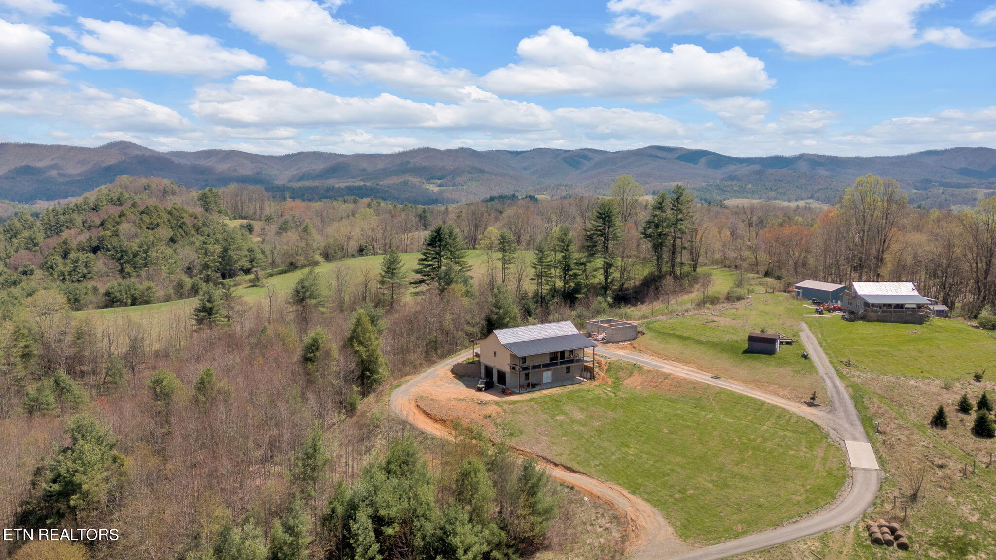 1099 Deer Run Rd