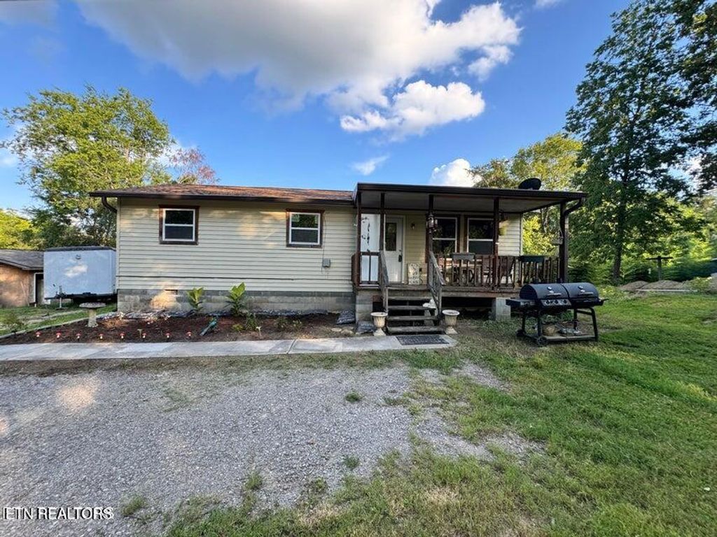 Photo of 727 Ic King Rd, Seymour, TN 37865 (MLS # 1334053)