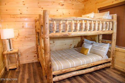 Tiny photo for 834 String Run Way, Pigeon Forge, TN 37863 (MLS # 1328235)