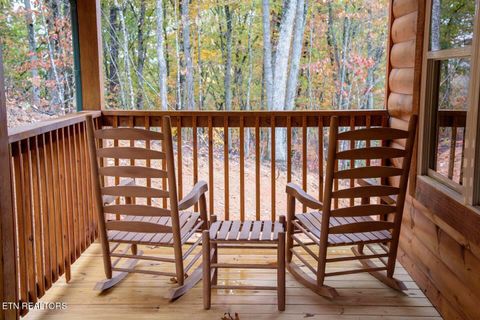 Tiny photo for 834 String Run Way, Pigeon Forge, TN 37863 (MLS # 1328235)