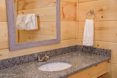 Tiny photo for 834 String Run Way, Pigeon Forge, TN 37863 (MLS # 1328235)