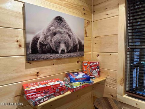 Tiny photo for 834 String Run Way, Pigeon Forge, TN 37863 (MLS # 1328235)