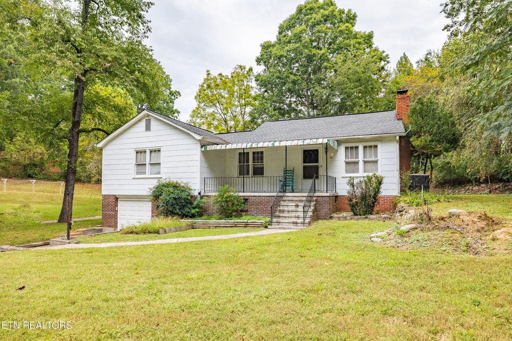 Photo of 234 S Union Grove Rd, Friendsville, TN 37737 (MLS # 1241341)