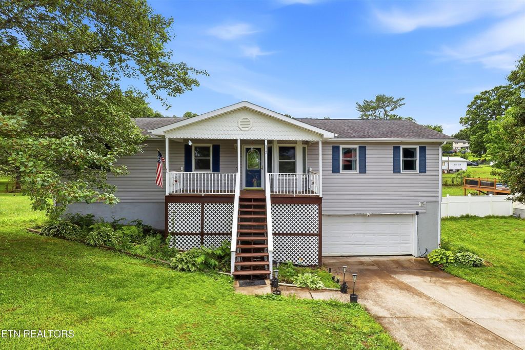 Photo of 117 Bertha Lane, Jacksboro, TN 37757 (MLS # 1342455)