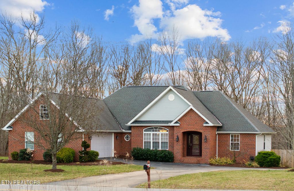 Photo of 1378 POW Camp Rd, Crossville, TN 38572 (MLS # 1326863)