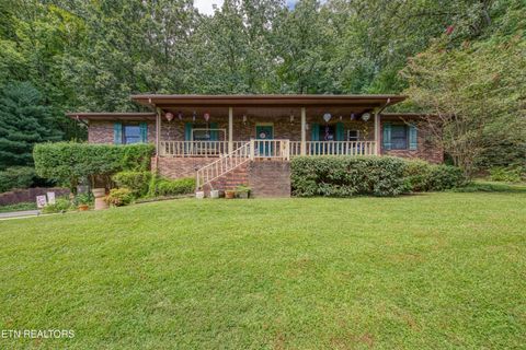 Photo of 130 Brentwood Circle, Oliver Springs, TN 37840 (MLS # 1319520)