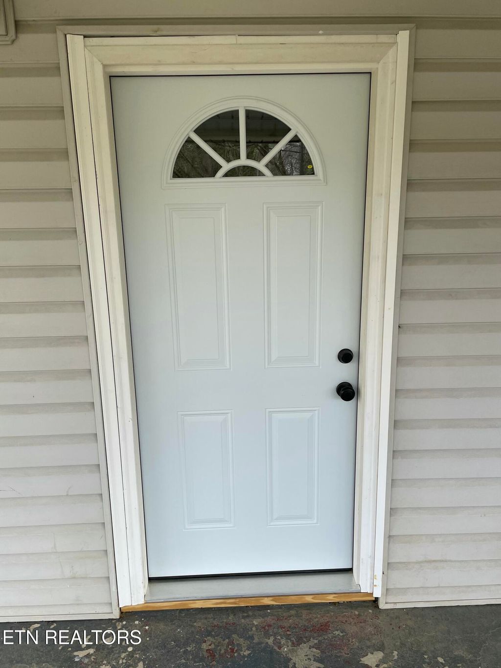 Photo of 440 W Outer Drive, Oak Ridge, TN 37830 (MLS # 1330081)