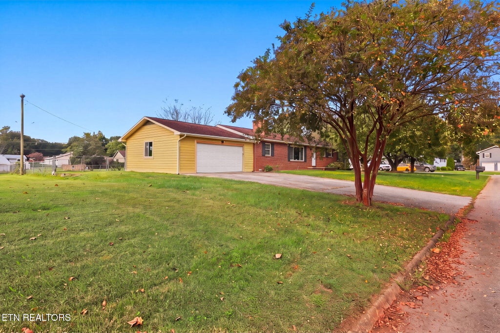Photo of 209 Chaho Rd, Knoxville, TN 37934 (MLS # 1359433)