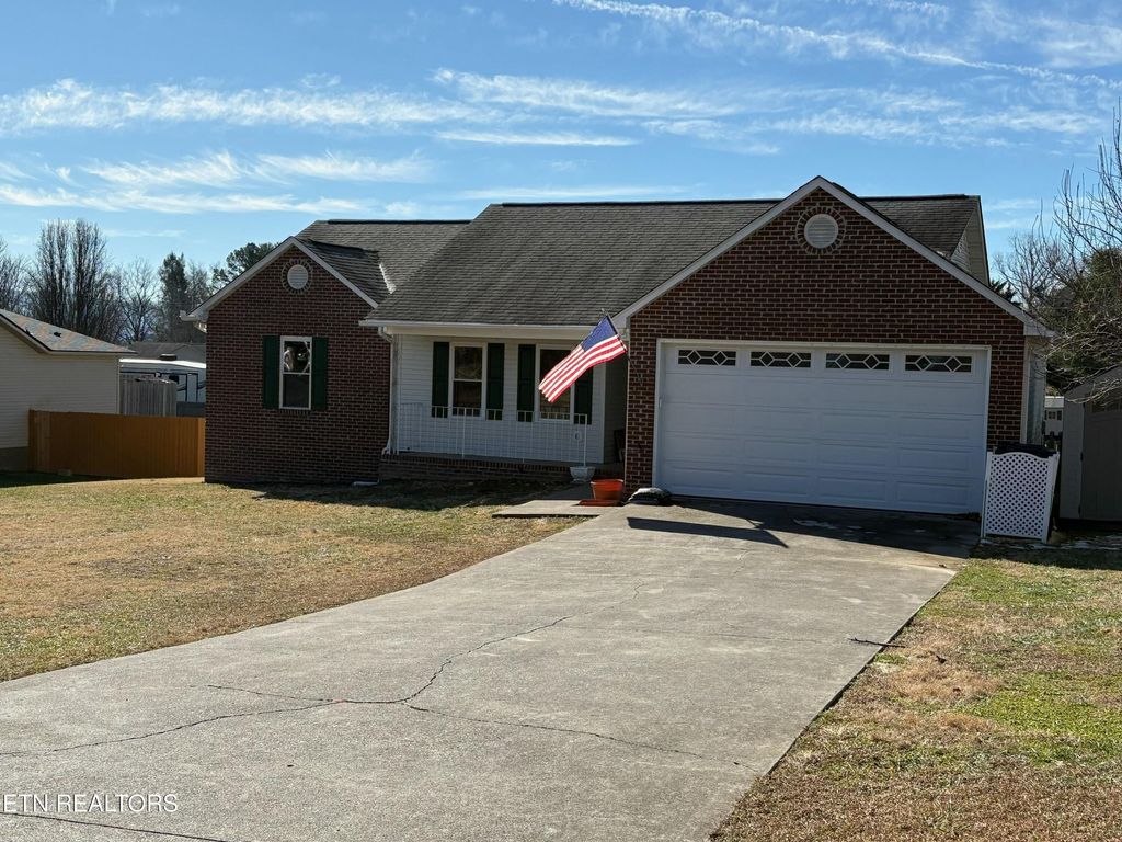 Photo of 1034 Towns View Drive, Seymour, TN 37865 (MLS # 1287311)