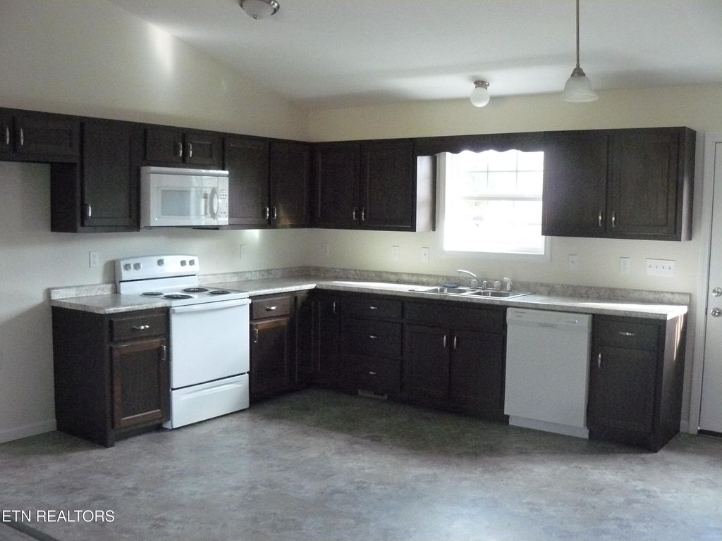 Photo of 110 Cartwright Circle, Tazewell, TN 37879 (MLS # 1320832)