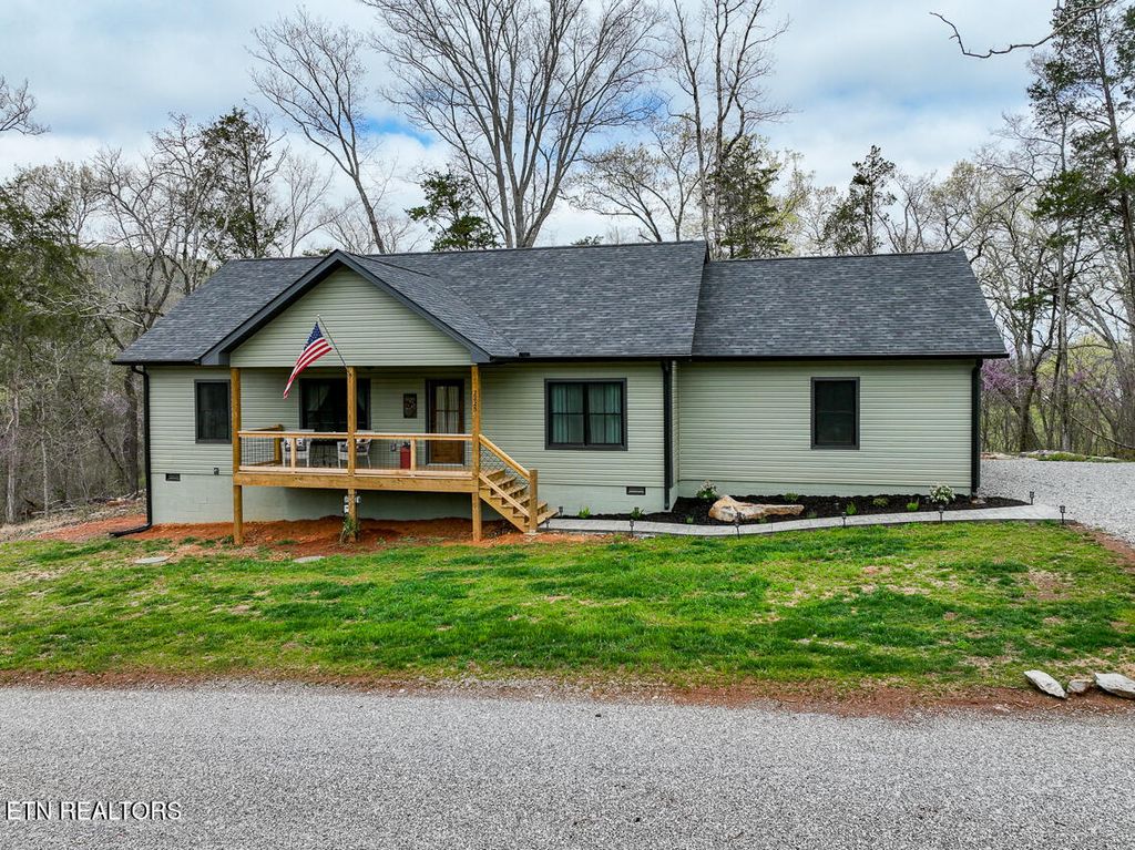 Photo of 2225 French Broad River Rd, Seymour, TN 37865 (MLS # 1295604)