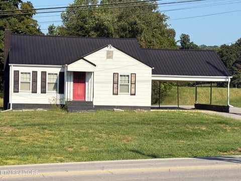 Tiny photo for 2495 Snapps Ferry Rd, Greeneville, TN 37745 (MLS # 1355978)