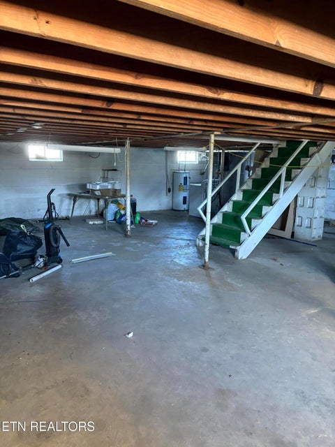 Tiny photo for 2495 Snapps Ferry Rd, Greeneville, TN 37745 (MLS # 1355978)