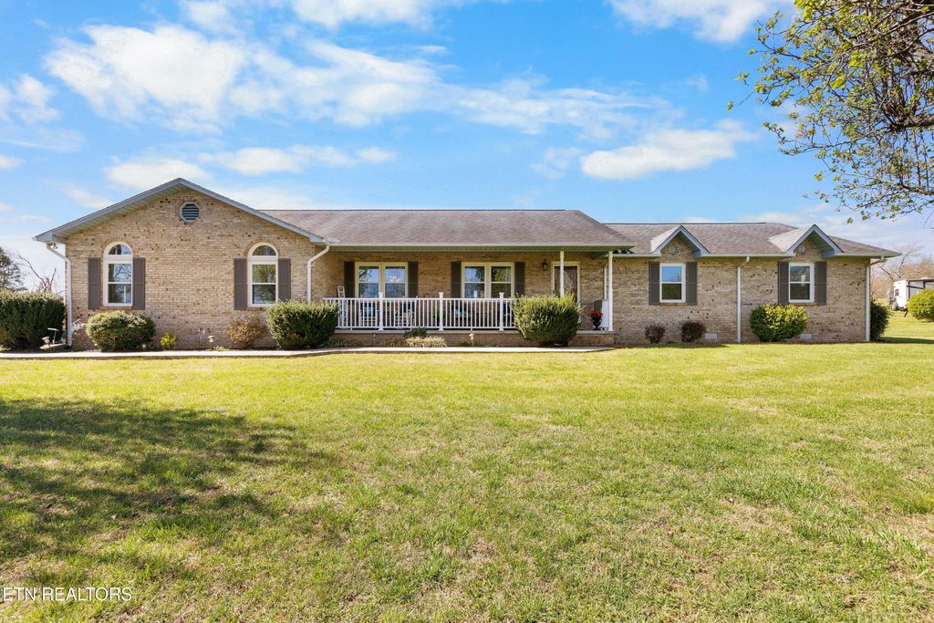 Photo of 116 Vols Lane, LaFollette, TN 37766 (MLS # 1334516)