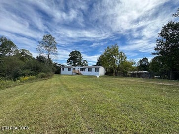 648 Reagan Valley Rd Tellico Plains TN 37385