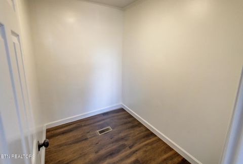 Tiny photo for 503 Long Ave, Newport, TN 37821 (MLS # 1347026)