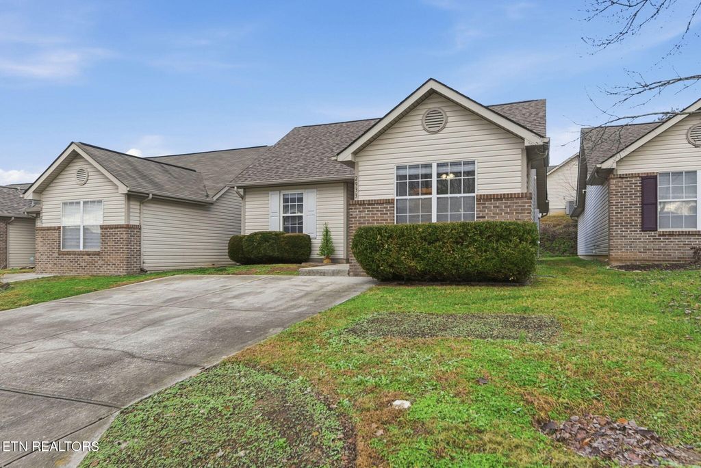 Photo of 2933 Billings Way, Knoxville, TN 37924 (MLS # 1323076)