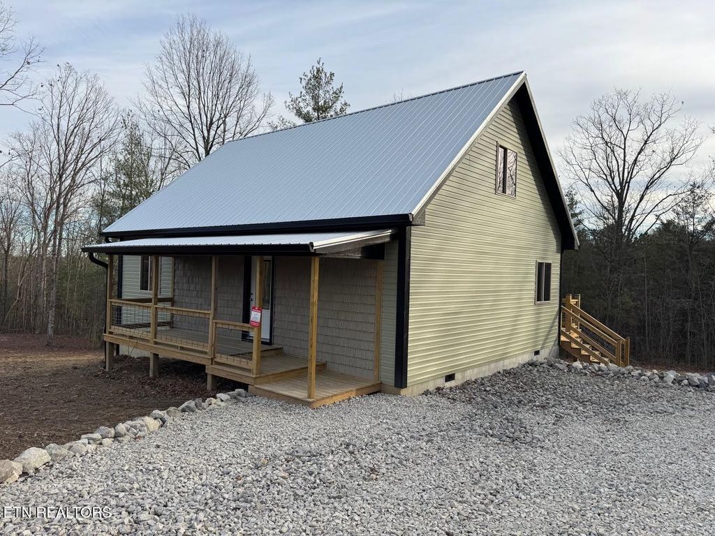 Photo of 185 Northwood Place, Jamestown, TN 38556 (MLS # 1325766)