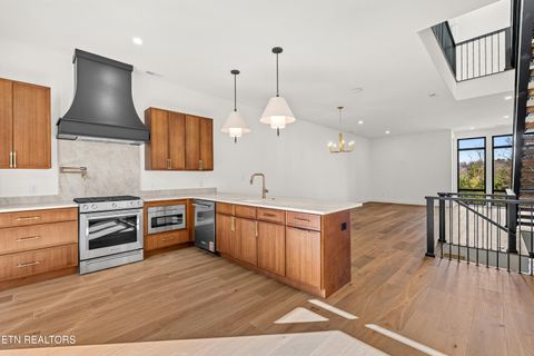 Tiny photo for 3972 Midland Ave, Knoxville, TN 37919 (MLS # 1332915)