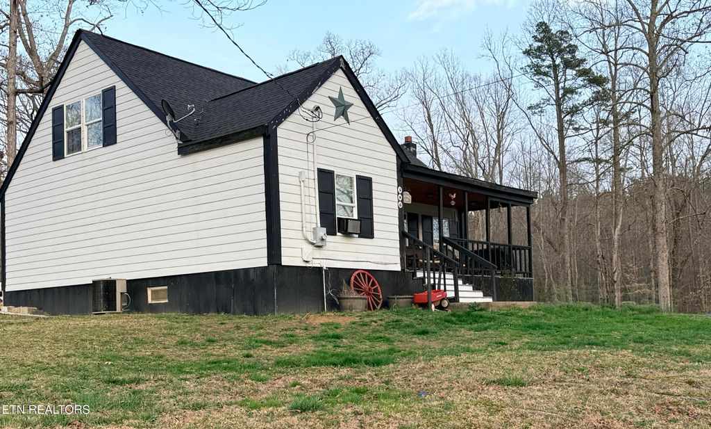 Photo of 586 Rugby Hwy, Robbins, TN 37852 (MLS # 1332399)