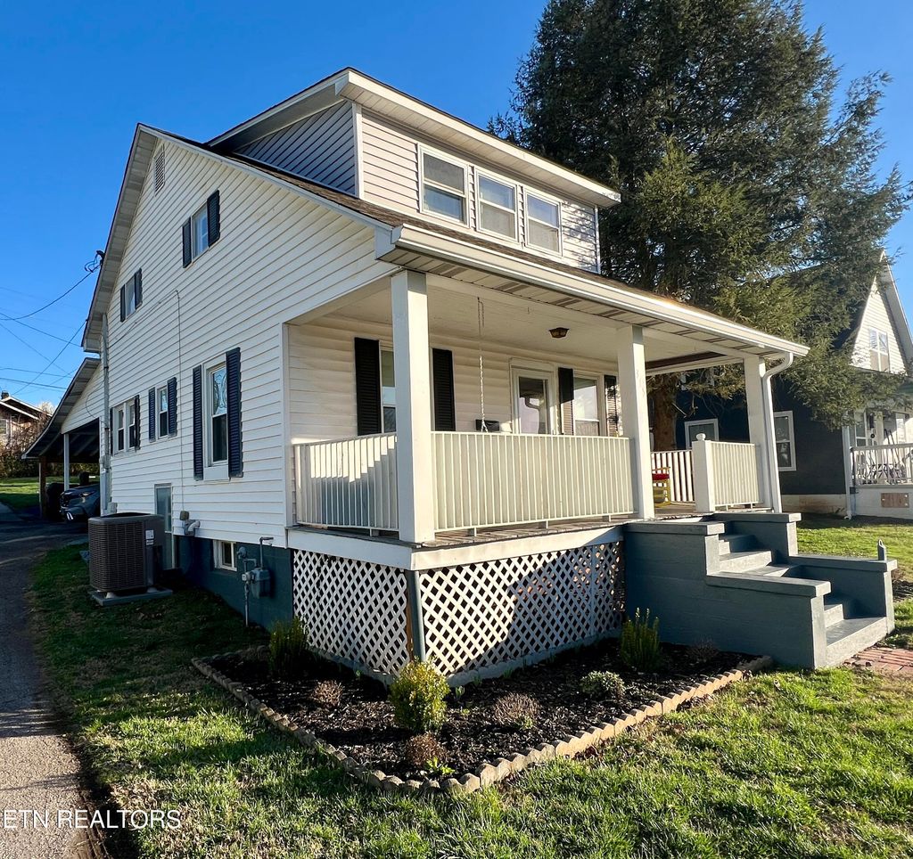 Photo of 315 Telford St, Alcoa, TN 37701 (MLS # 1255472)