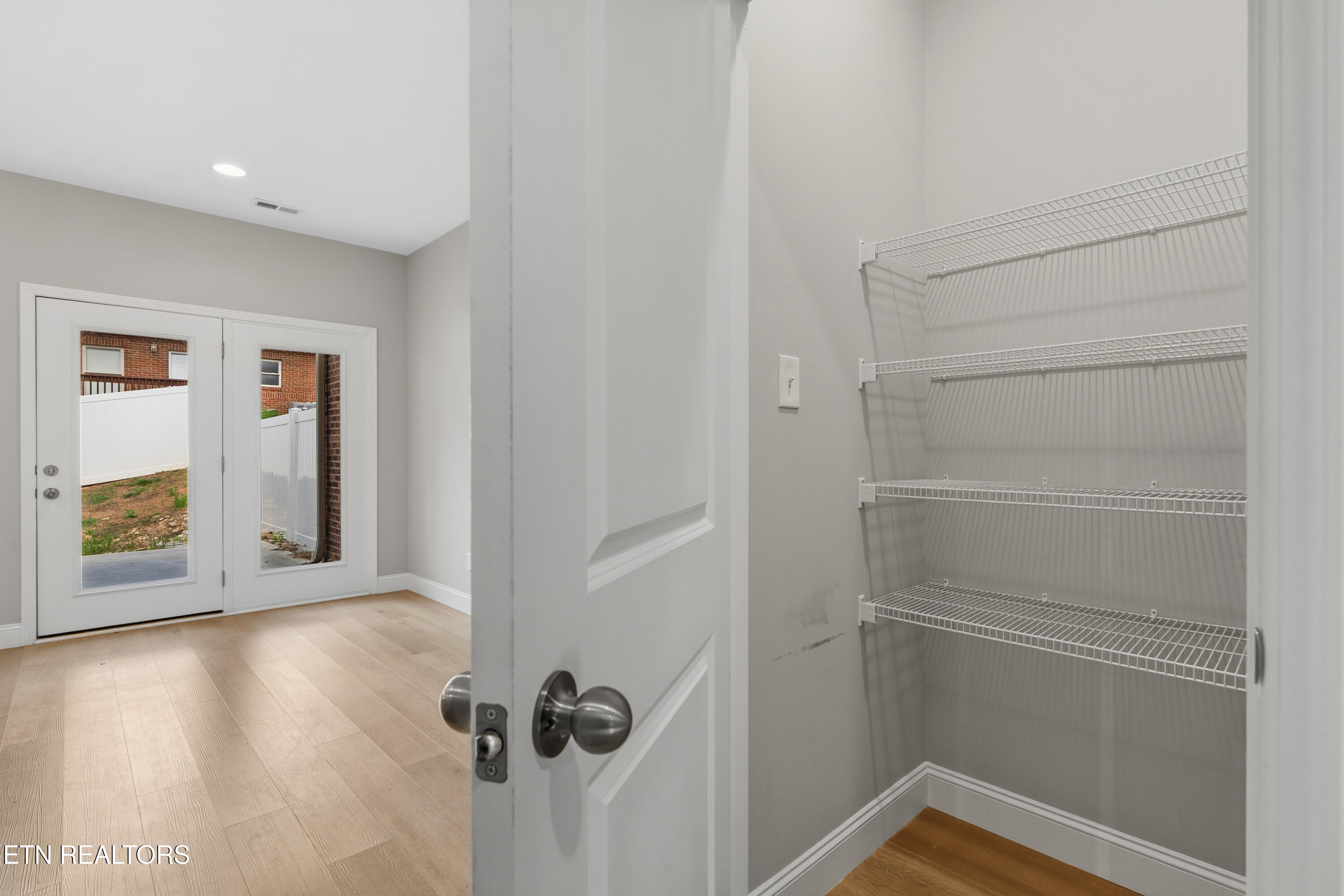 1336 Gatewood Lane