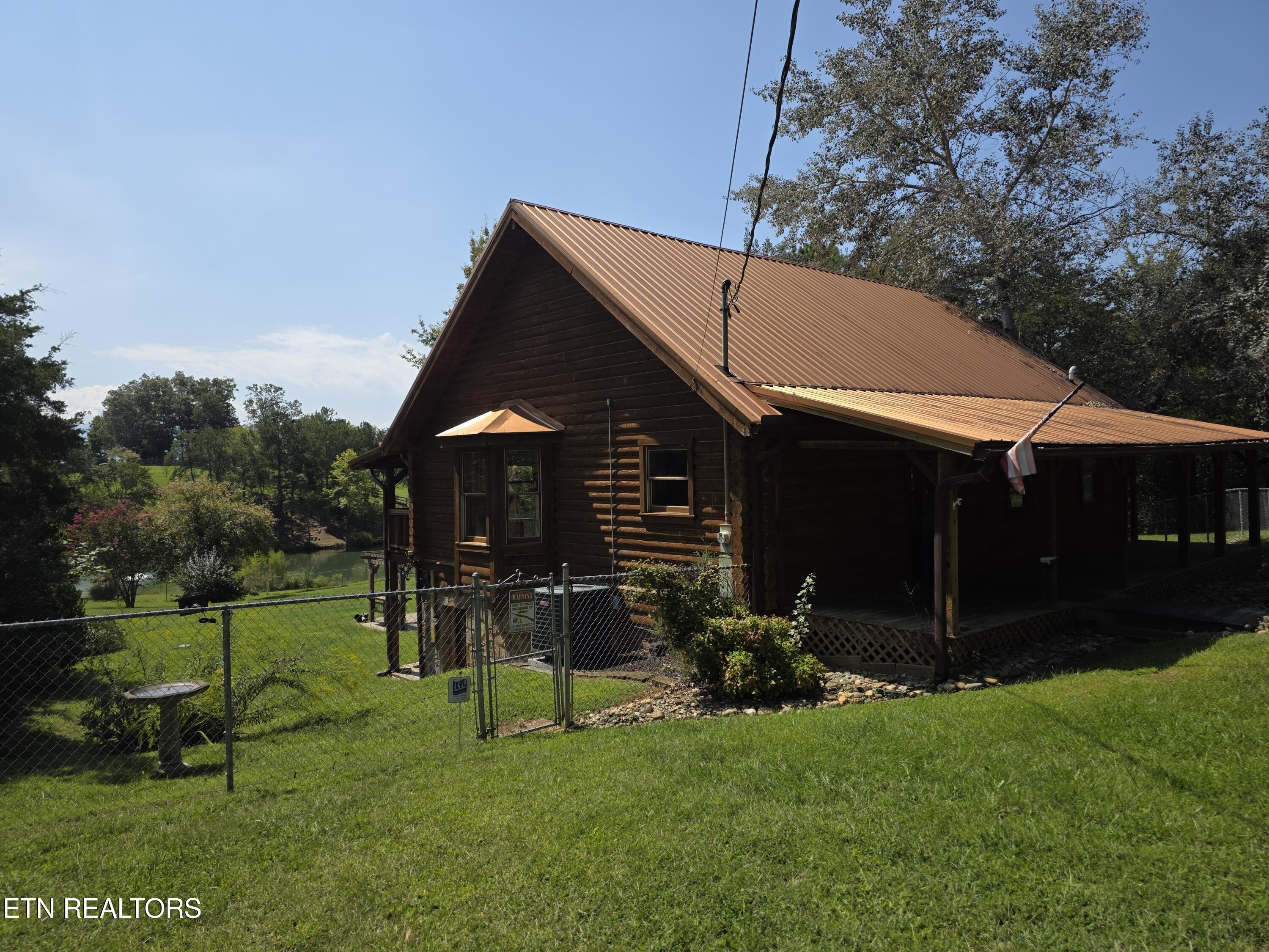 2875 E Walnut Grove Rd