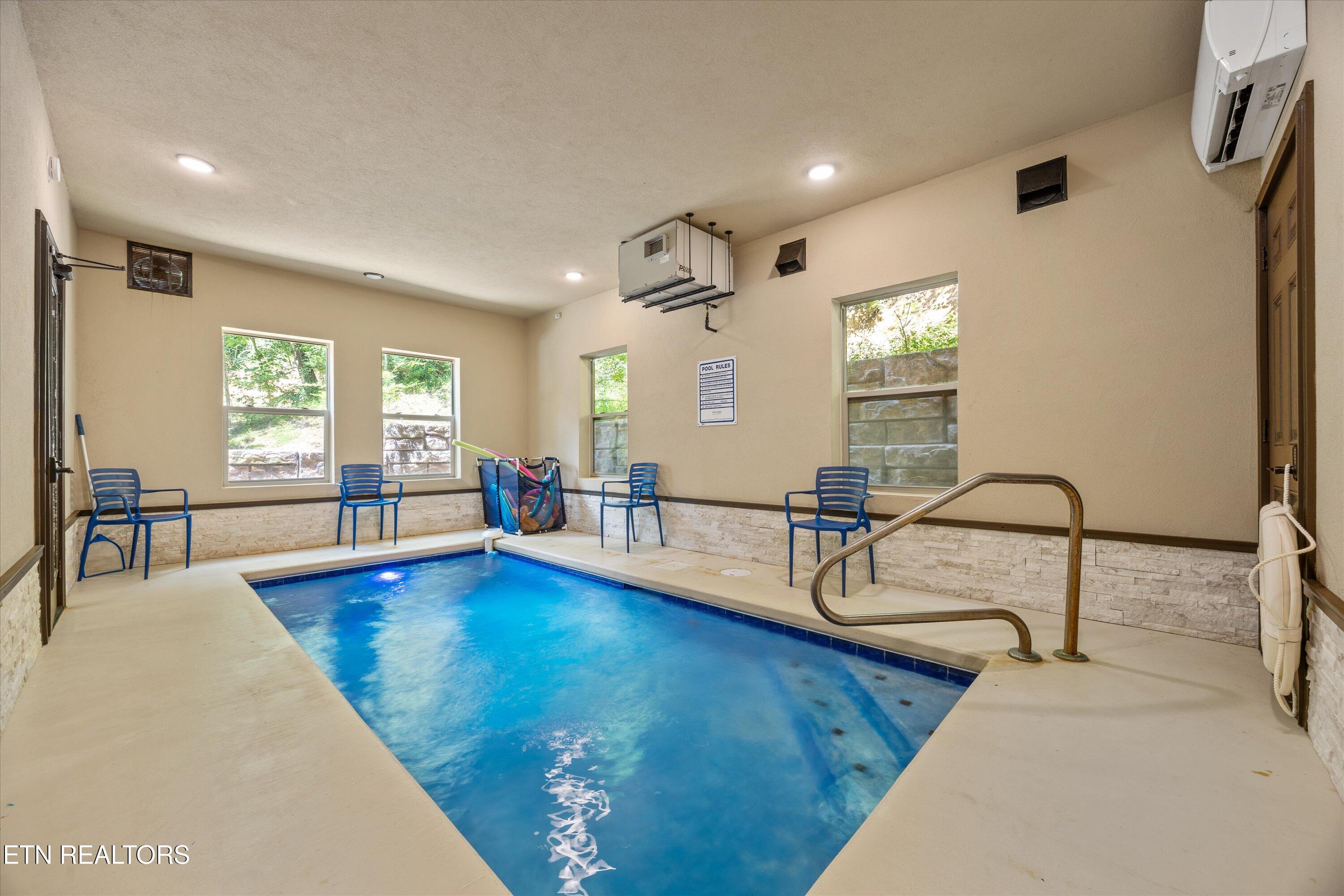 2395 Alpine Village Way