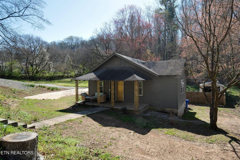 Photo of 184186 Tub Springs Rd, Harriman, TN 37748 (MLS # 1294393)