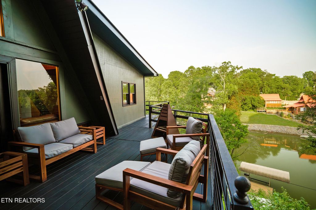 Photo of 3243 Logan Hill Rd, Louisville, TN 37777 (MLS # 1286507)