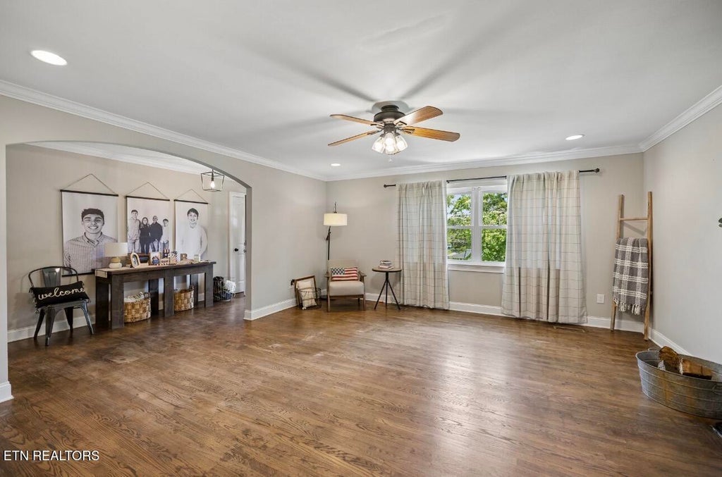 Photo of 4303 Garden Drive, Knoxville, TN 37918 (MLS # 1346195)